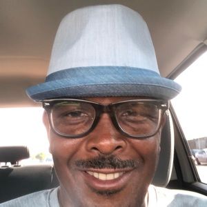 Meet your Posher, Randall